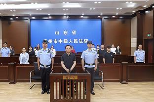 沃诺克谈克洛普与萨拉赫争论：两人对球队都重要，必须彼此尊重