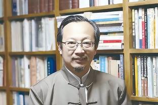 杨梓豪谈伤势：伤口本身问题不大，就是骨挫伤还有些痛感